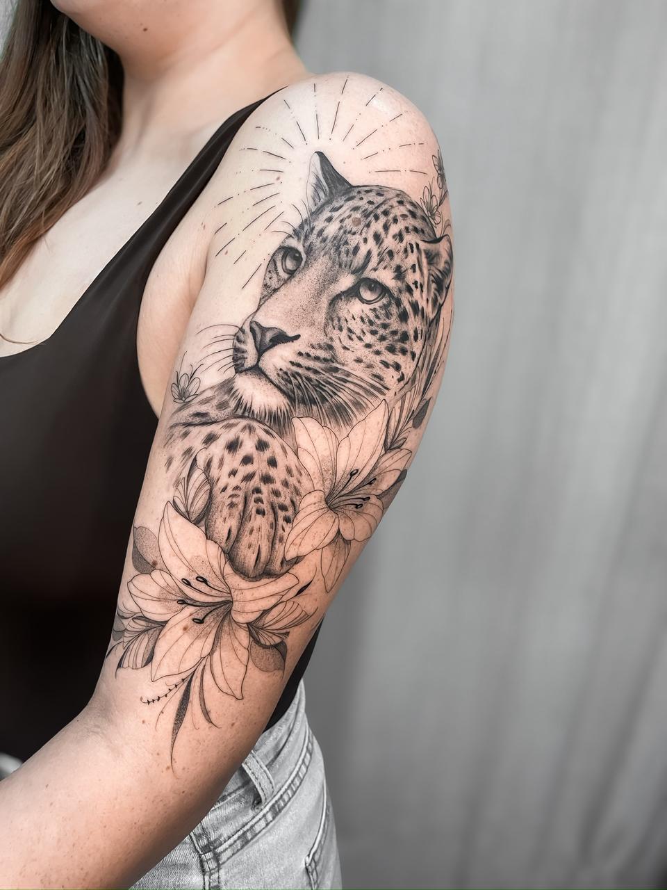 Tatuagem Fine Art — Thiago Henrique, Butantã, São Paulo